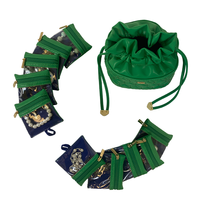 Oprah's Favorite Things 2021 - Ultra Jewelry Case - Emerald