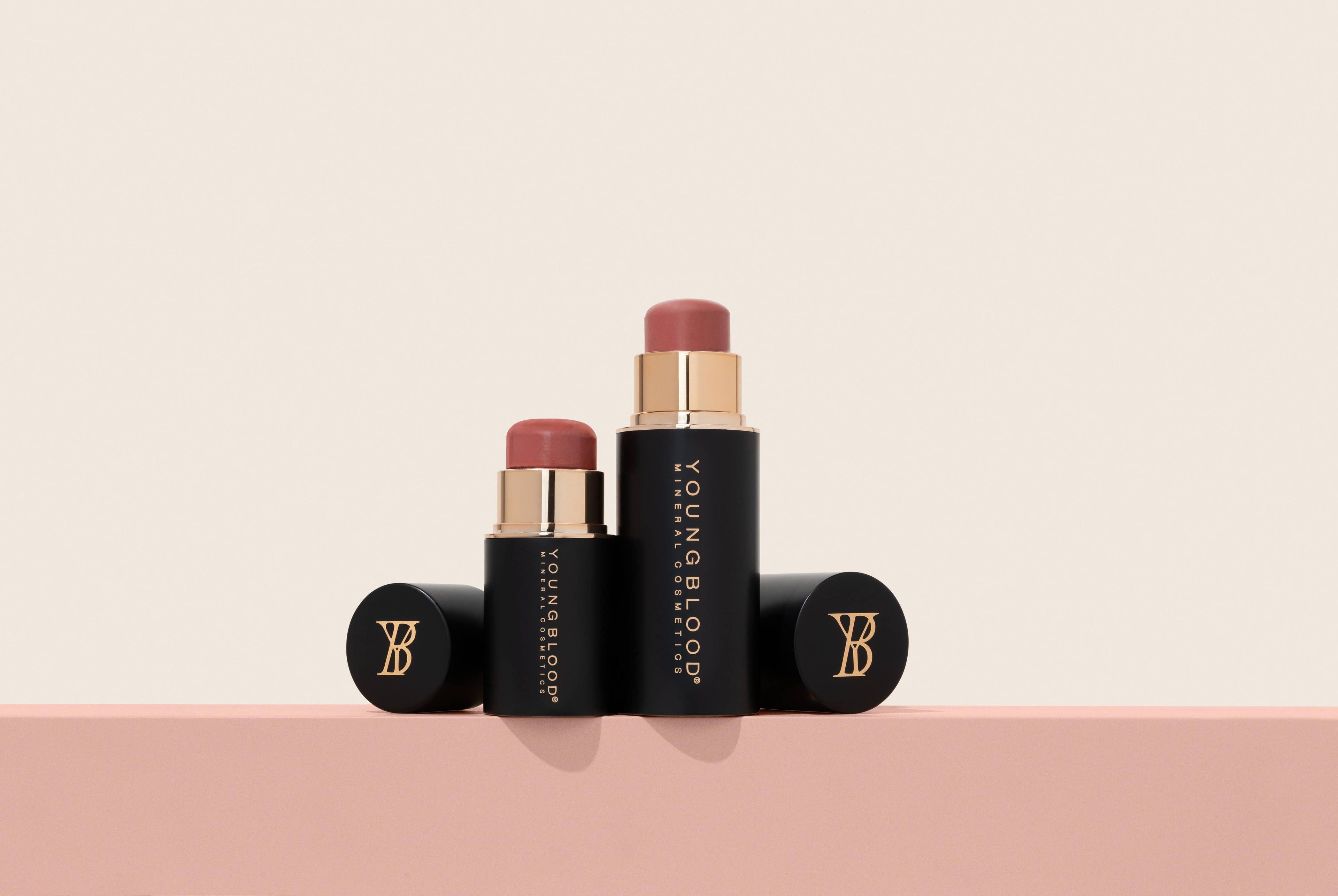 VividLuxe Crème Blush Stick