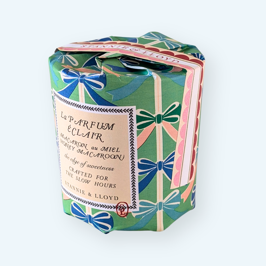 Gift Wrap Candle - Limited Edition Bows