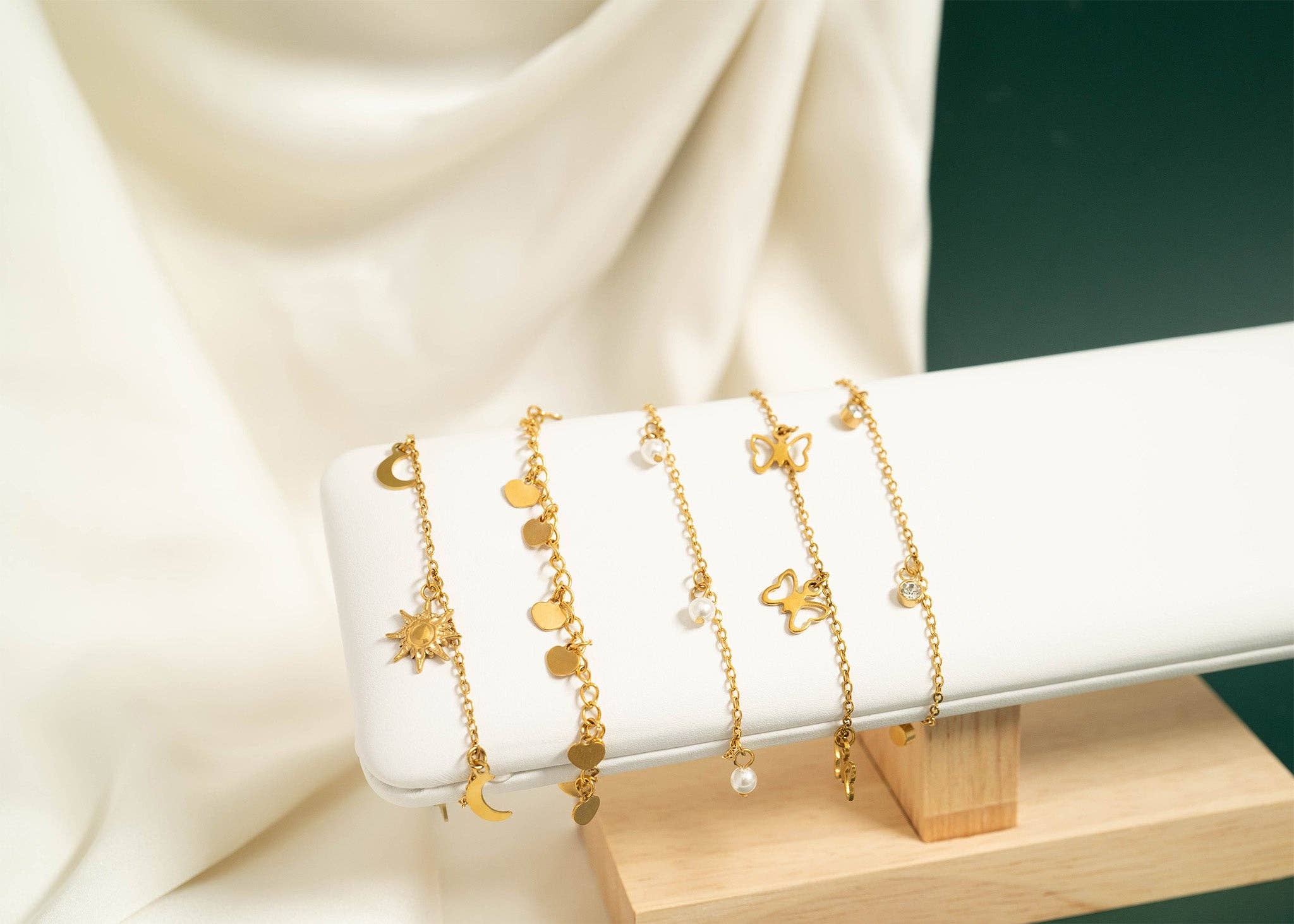 18K Gold PVD Stainless Steel Pearl Charm Anklet