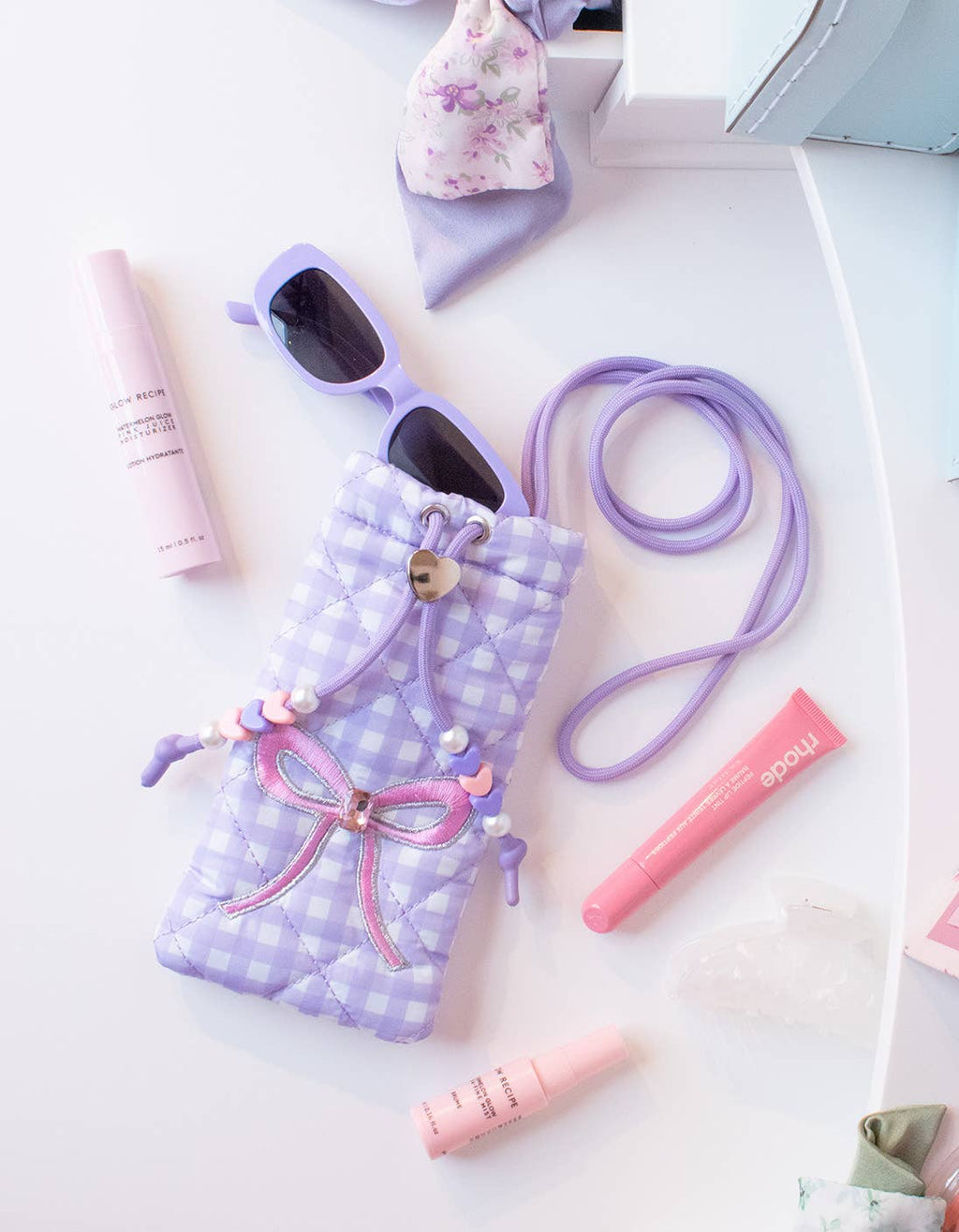Bow Gingham Printed Drawstring Case and Sunglasses