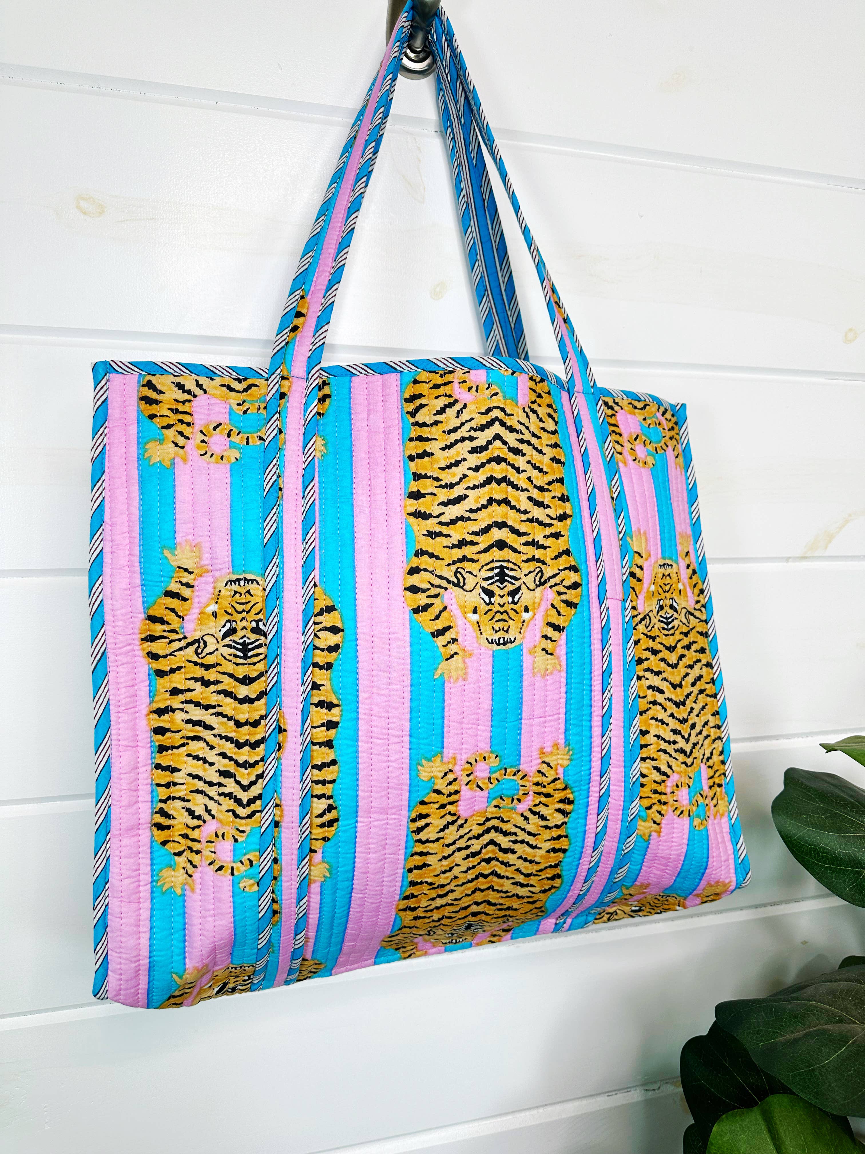 Quilted Travel Tote | Cotton Candy Tiger