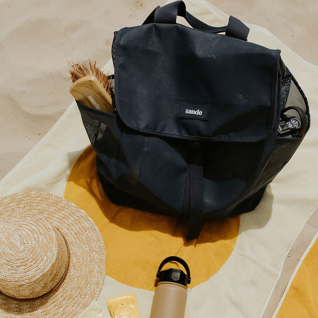 Beach Hauler™ Mesh Backpack - Deep Sea