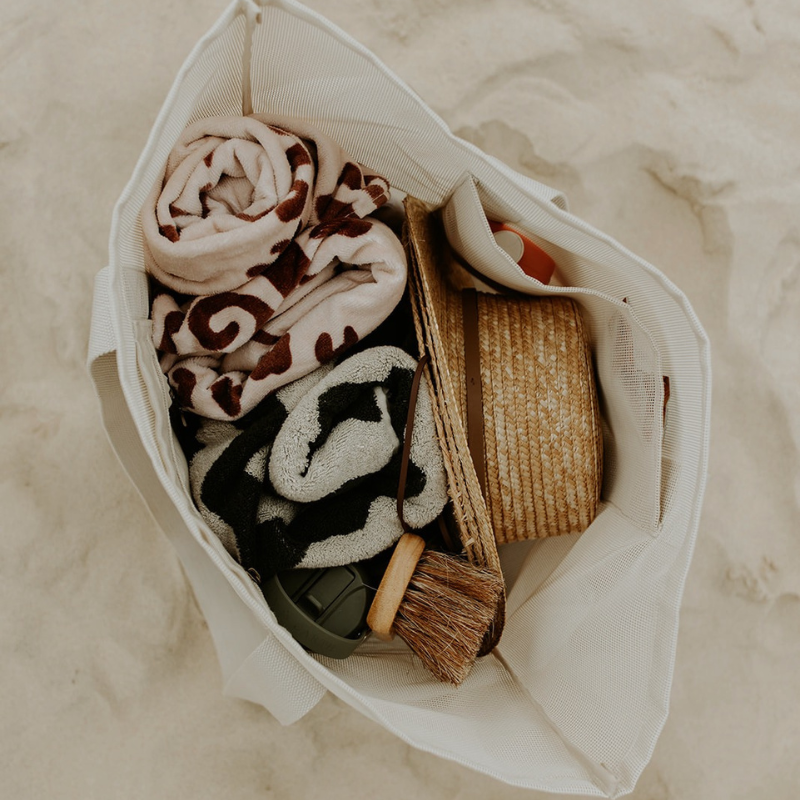 Beach Hauler™ - Mini Mesh Beach Bag – Sand