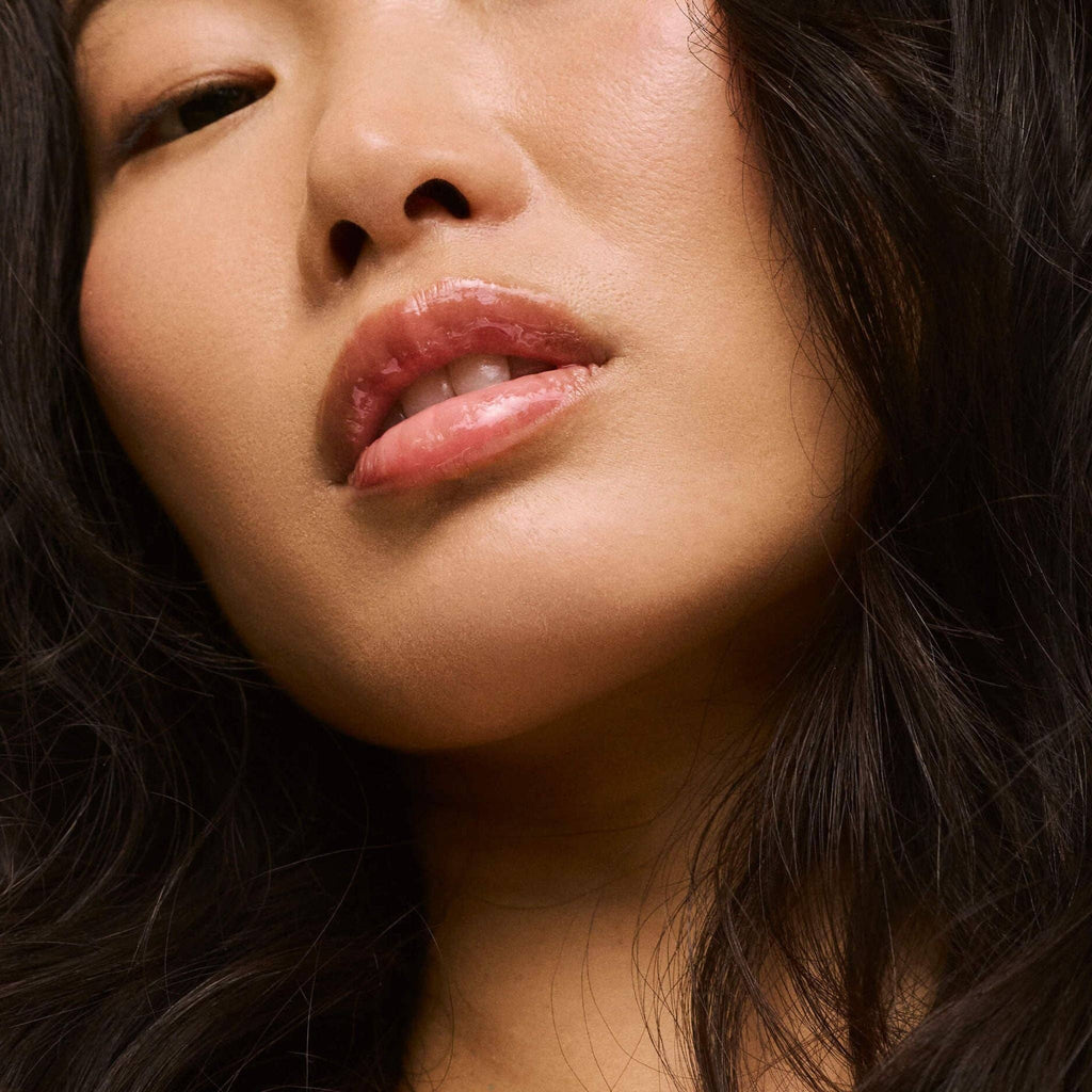 Hydrating Butter Gloss SPF 30 Berry Bomb