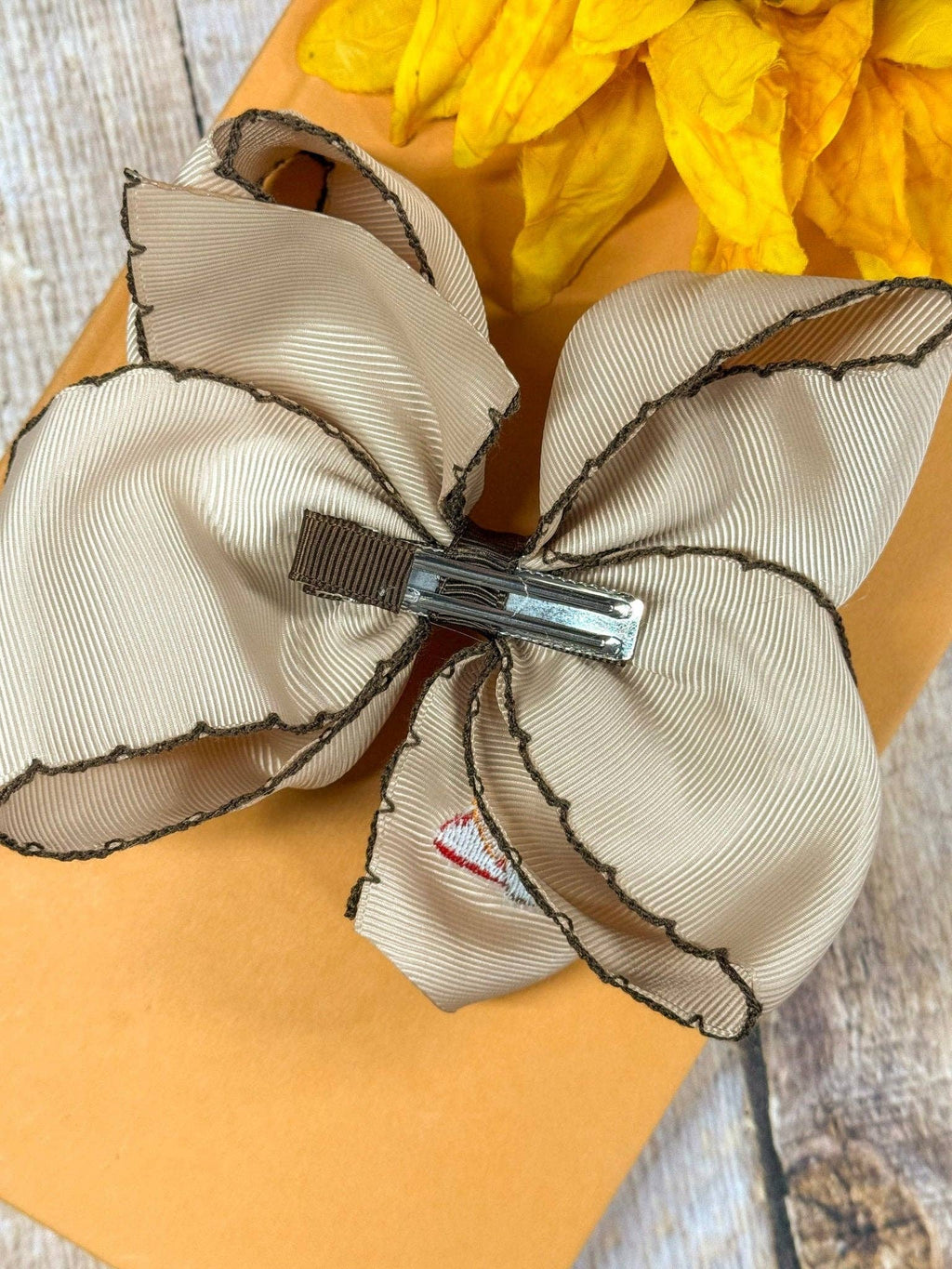Turkey Embroidered Moonstitch Hair Bow | Clip